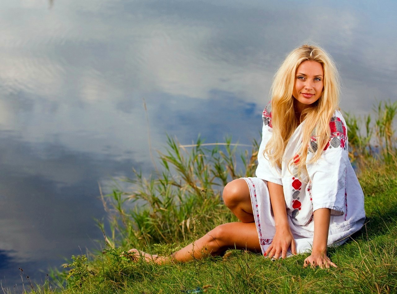 Sexy girl Slavic girls in Makasar