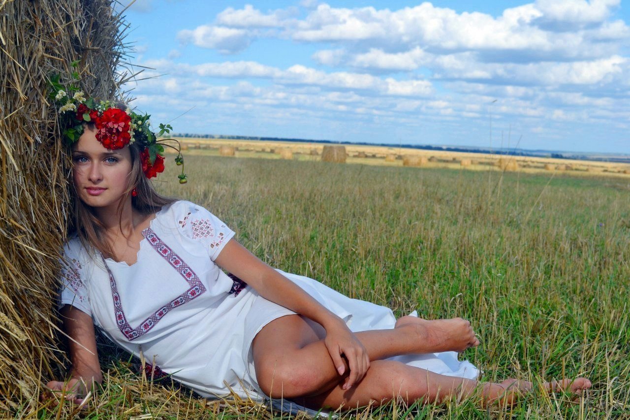 Slavic girls in Makasar