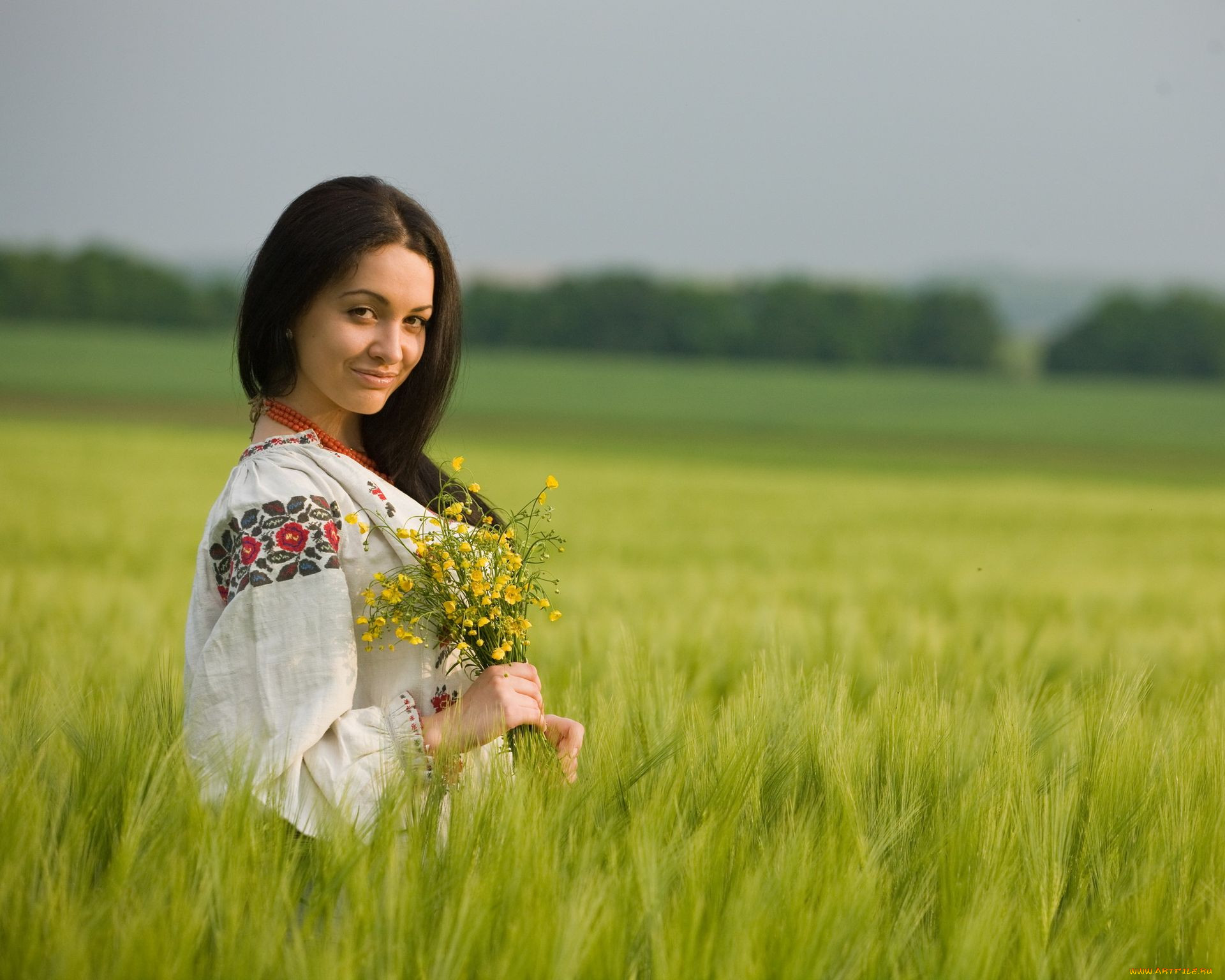 Women in Slavic costumes in Makasar