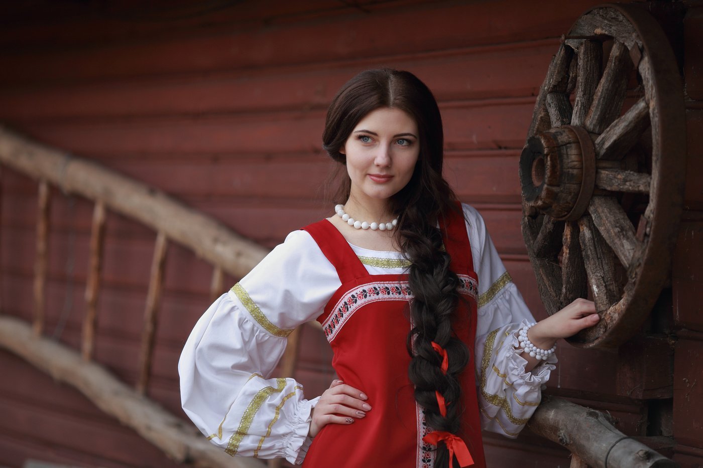 Girls in Slavic costumes in Makasar