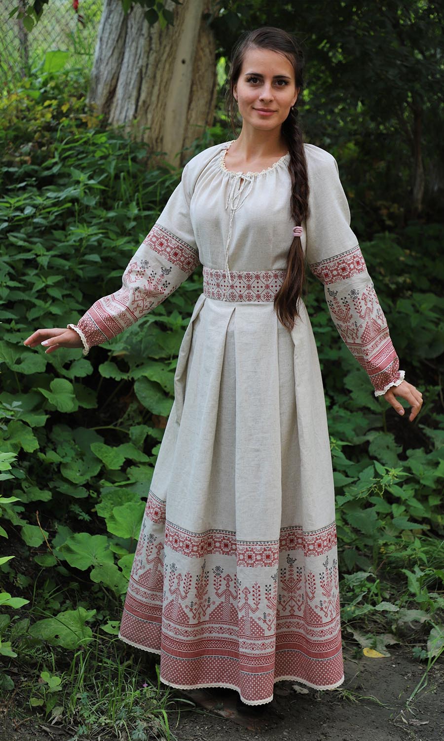 Girls in Slavic costumes in Makasar