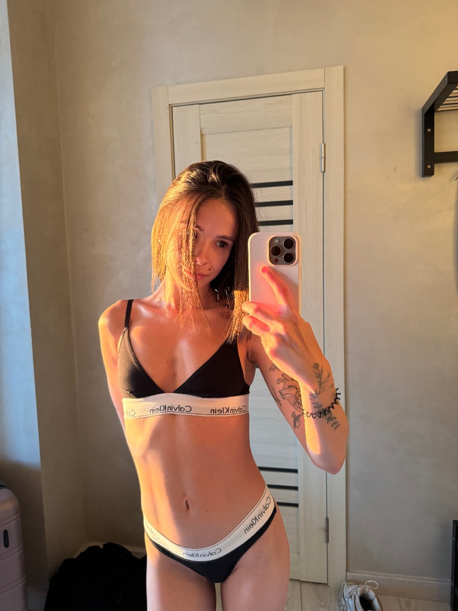 Photo Tina in Makasar